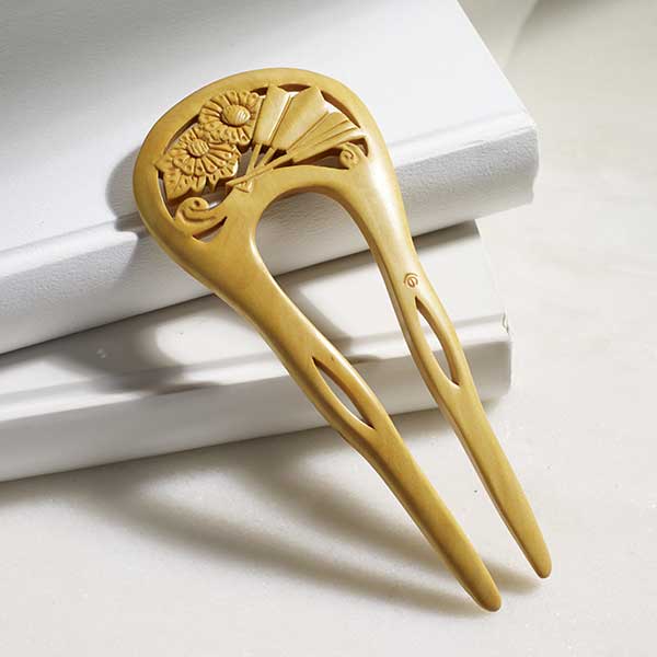 Kanzashi éventail et chrysanthèmes  rond, double-épingle　buis japonais